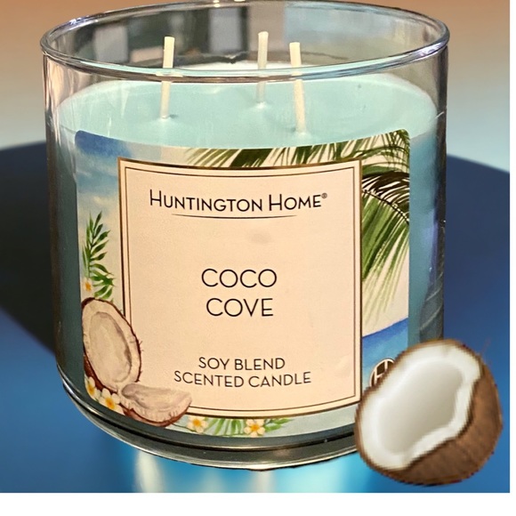 Huntington Home Other - Candle, Coconut 🥥 Fragrance, Large, 3-Wick, Soy blend, NWT